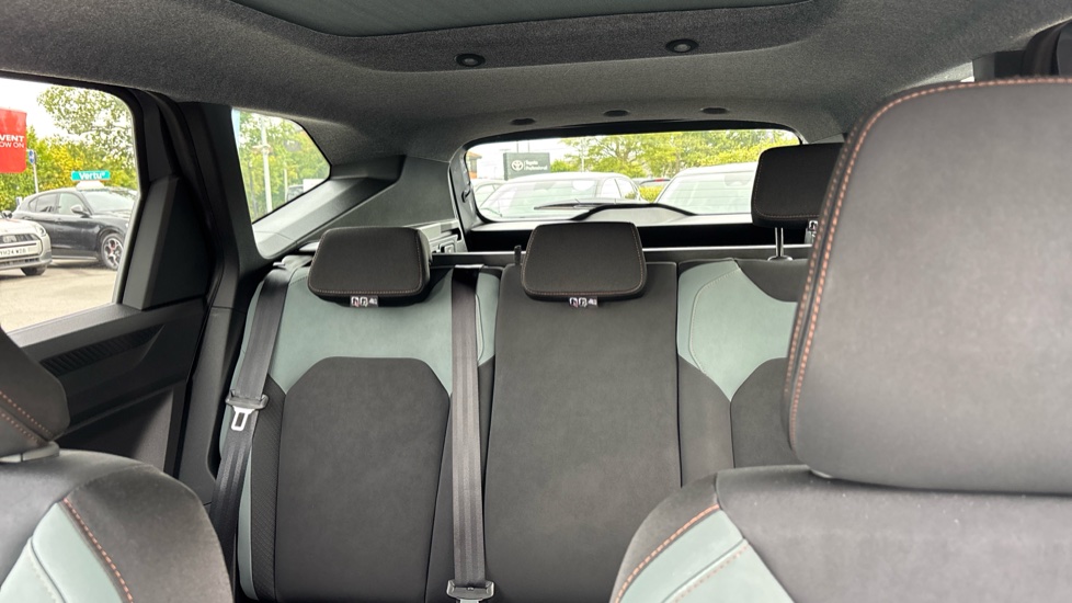 Dacia Bigster 1.8 Hybrid 155 Extreme 5dr Auto Hybrid Estate - Image 15