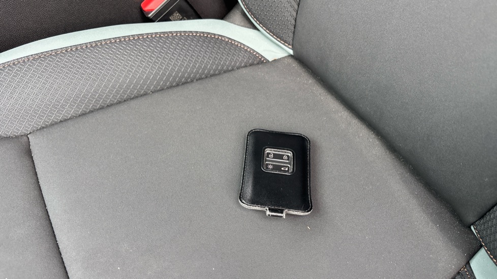 Dacia Bigster 1.8 Hybrid 155 Extreme 5dr Auto Hybrid Estate - Image 20
