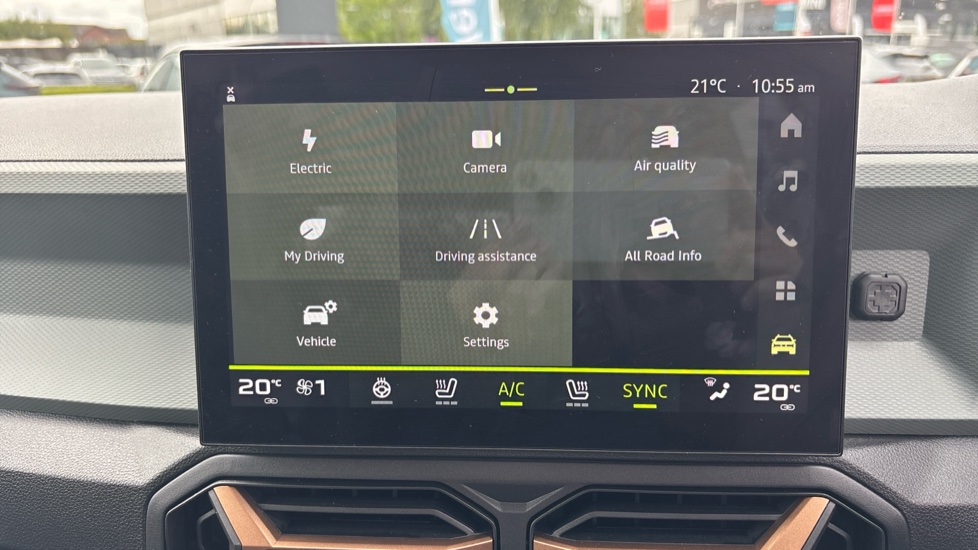 Dacia Bigster 1.8 Hybrid 155 Extreme 5dr Auto Hybrid Estate - Image 45