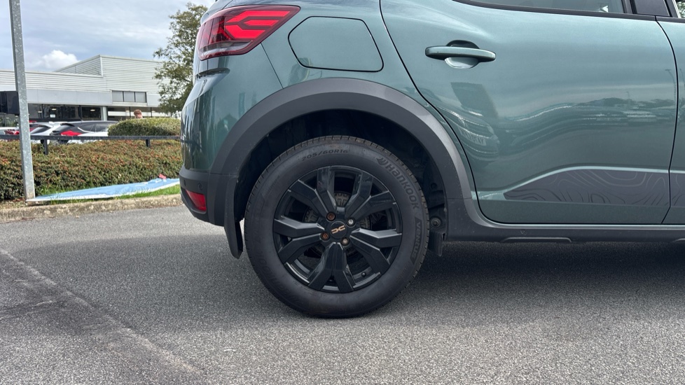 Dacia Sandero Stepway 1.0 TCe Extreme 5dr Petrol Hatchback - Image 7