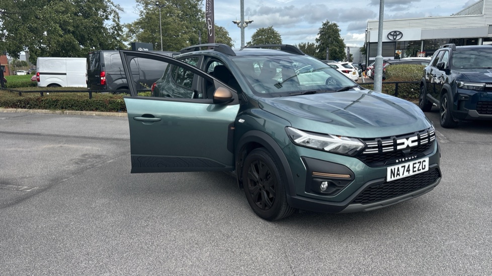 Dacia Sandero Stepway 1.0 TCe Extreme 5dr Petrol Hatchback - Image 32