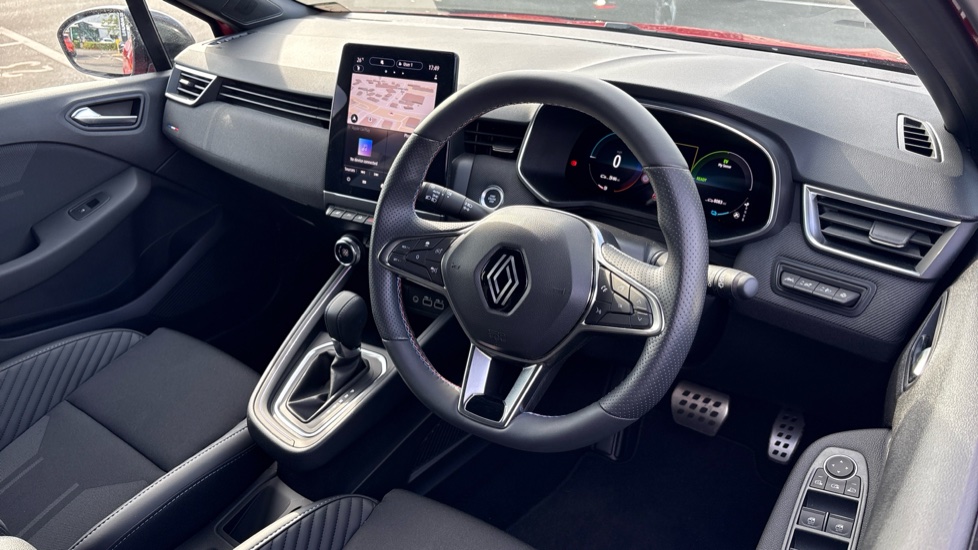 Renault Clio 1.6 E-TECH full hybrid 145 Esprit Alpine 5dr Auto Hybrid Hatchback - Image 11