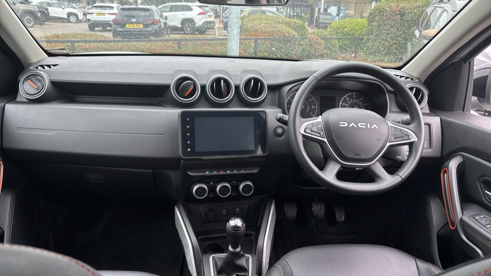 Dacia Duster 1.3 TCe 130 Extreme SE 5dr Petrol Estate - Image 10