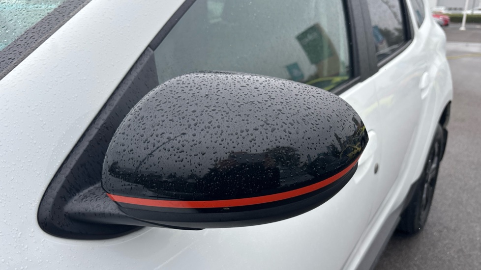 Dacia Duster 1.3 TCe 130 Extreme SE 5dr Petrol Estate - Image 22