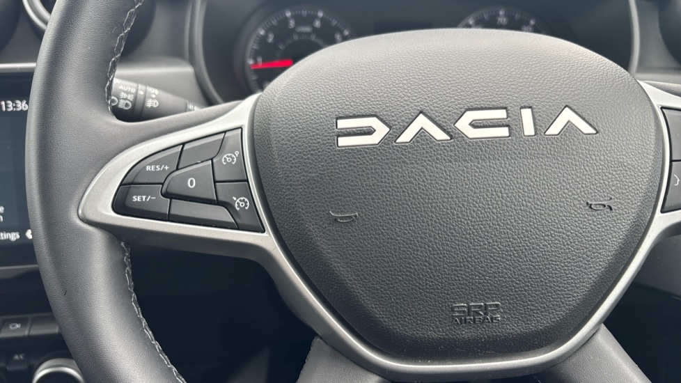 Dacia Duster 1.3 TCe 130 Extreme SE 5dr Petrol Estate - Image 32