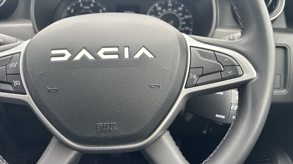 Dacia Duster 1.3 TCe 130 Extreme SE 5dr Petrol Estate - Image 33