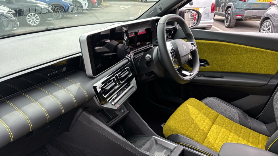Renault 5 110kW Iconic Five + Comfort Range 52kWh 5dr Auto Electric Hatchback - Image 9