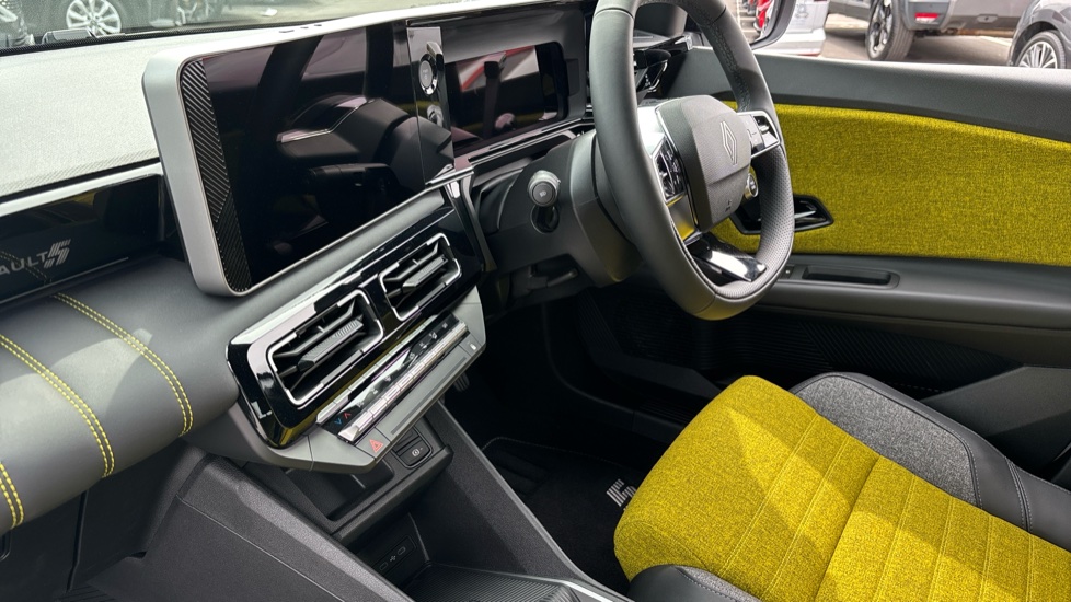 Renault 5 110kW Iconic Five + Comfort Range 52kWh 5dr Auto Electric Hatchback - Image 13