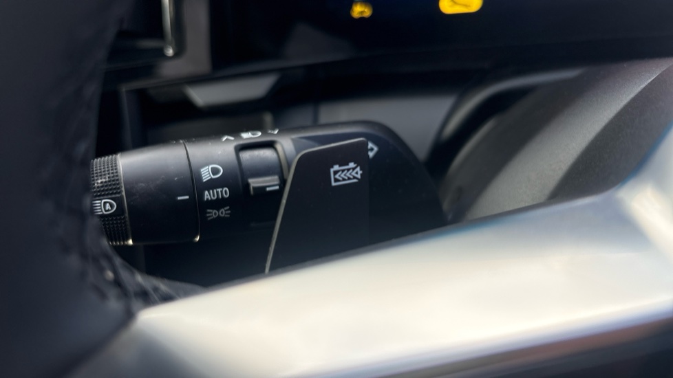 Renault Megane E-Tech EV60 160kW Techno Comfort Range 60kWh 5dr Auto Electric Hatchback - Image 23