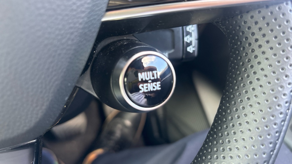 Renault Megane E-Tech EV60 160kW Techno Comfort Range 60kWh 5dr Auto Electric Hatchback - Image 28