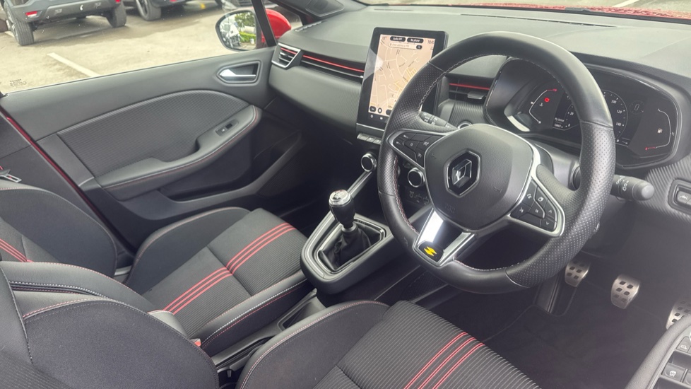 Renault Clio 1.0 TCe 90 RS Line 5dr Petrol Hatchback - Image 11