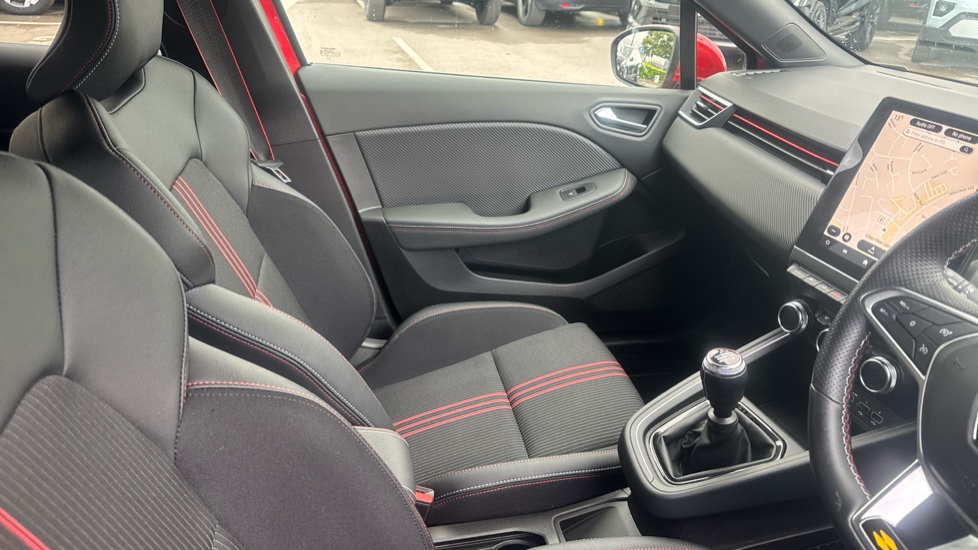 Renault Clio 1.0 TCe 90 RS Line 5dr Petrol Hatchback - Image 14