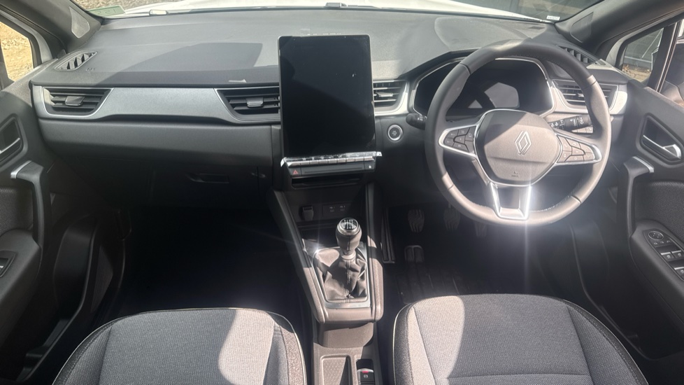 Renault Captur 1.0 TCE 90 Techno 5dr Petrol Hatchback - Image 10