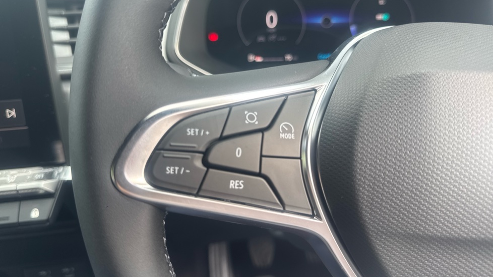 Renault Captur 1.0 TCE 90 Techno 5dr Petrol Hatchback - Image 30