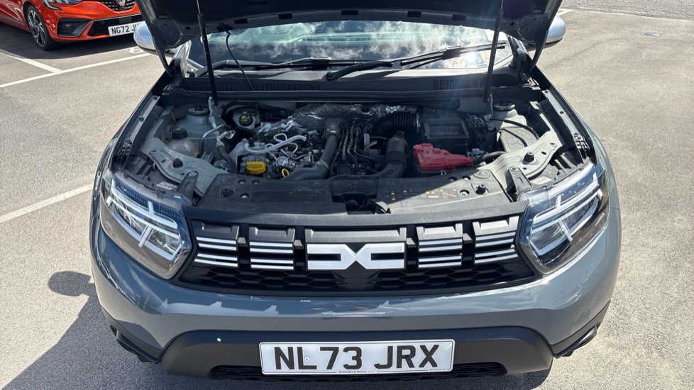 Dacia Duster 1.3 TCe 130 Expression 5dr Petrol Estate - Image 8