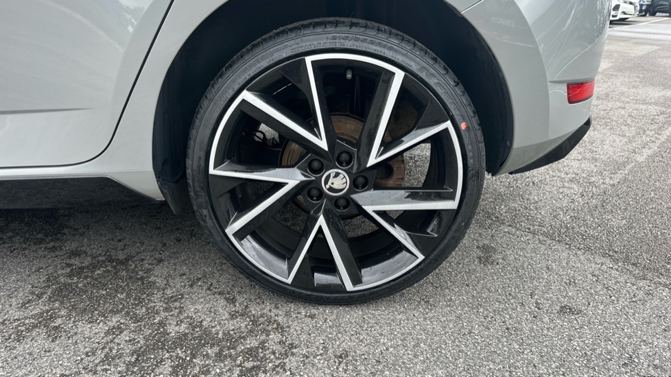 Skoda Fabia 1.0 TSI 110 Monte Carlo 5dr Petrol Hatchback - Image 27