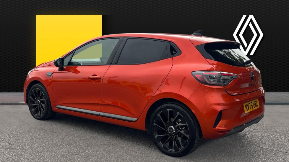 Renault Clio 1.6 E-TECH full hybrid 145 Esprit Alpine 5dr Auto Hybrid Hatchback - Image 2