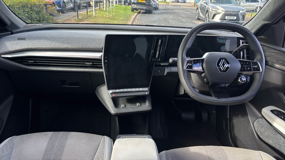 Renault Scenic E-Tech 160kW Iconic 87kWh Long Range 5dr Auto Electric Estate - Image 10