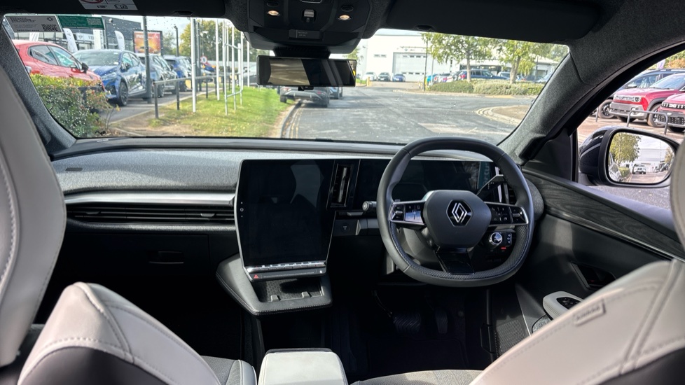 Renault Scenic E-Tech 160kW Iconic 87kWh Long Range 5dr Auto Electric Estate - Image 15