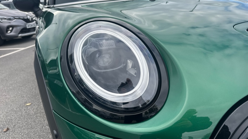MINI Hatchback 135kW Cooper S Level 3 33kWh 3dr Auto Electric Hatchback - Image 34