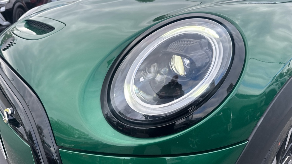 MINI Hatchback 135kW Cooper S Level 3 33kWh 3dr Auto Electric Hatchback - Image 44