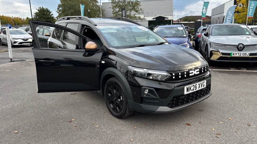 Dacia Jogger 1.0 TCe Extreme 5dr Petrol Estate - Image 33