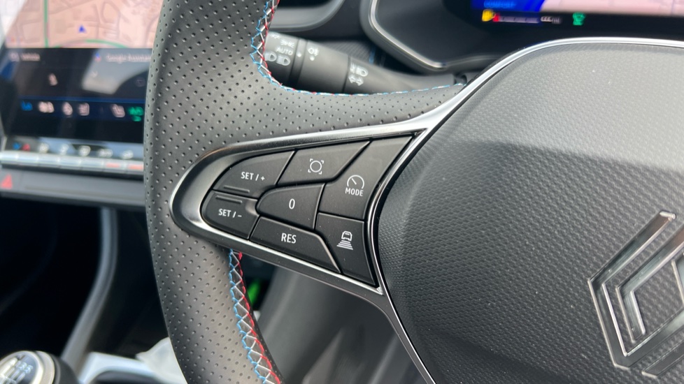 Renault Symbioz 1.3 TCe 140 Techno Esprit Alpine 5dr Petrol Estate - Image 9