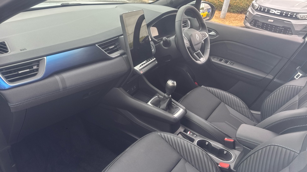 Renault Symbioz 1.3 TCe 140 Techno Esprit Alpine 5dr Petrol Estate - Image 9