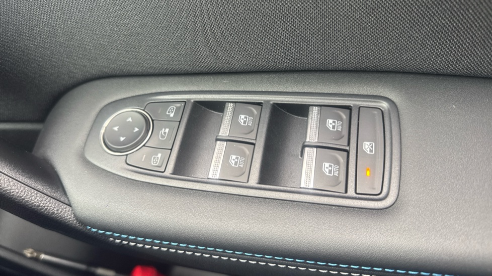 Renault Symbioz 1.3 TCe 140 Techno Esprit Alpine 5dr Petrol Estate - Image 26