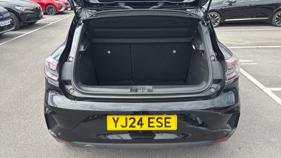 Renault Clio 1.0 TCe 90 Evolution 5dr Petrol Hatchback - Image 4