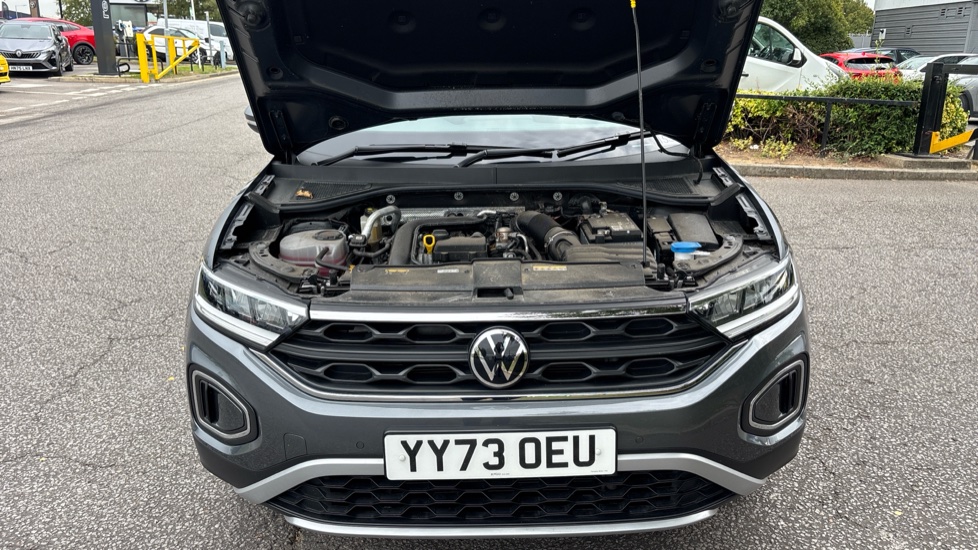 Volkswagen T-Roc 1.0 TSI Life 5dr Petrol Hatchback - Image 8