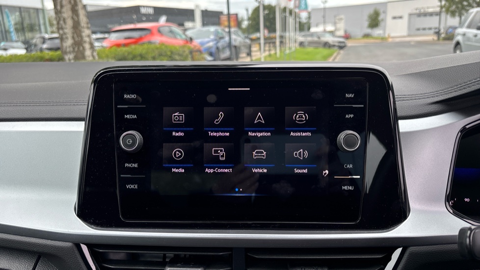 Volkswagen T-Roc 1.0 TSI Life 5dr Petrol Hatchback - Image 12