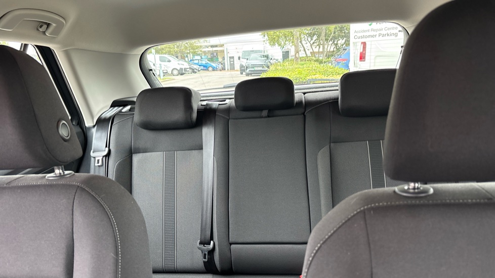 Volkswagen T-Roc 1.0 TSI Life 5dr Petrol Hatchback - Image 15
