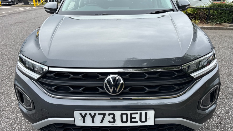 Volkswagen T-Roc 1.0 TSI Life 5dr Petrol Hatchback - Image 37
