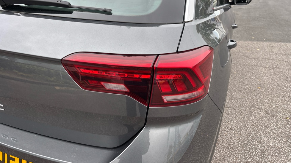 Volkswagen T-Roc 1.0 TSI Life 5dr Petrol Hatchback - Image 41