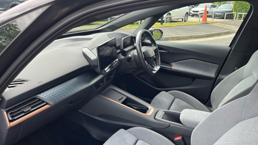 CUPRA Born 169kW e-Boost V3 77kWh 5dr Auto Electric Hatchback - Image 2