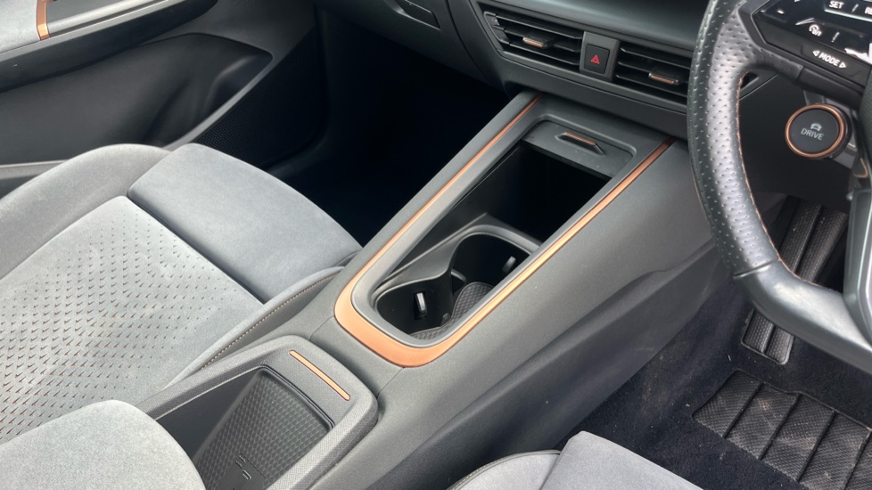 CUPRA Born 169kW e-Boost V3 77kWh 5dr Auto Electric Hatchback - Image 14