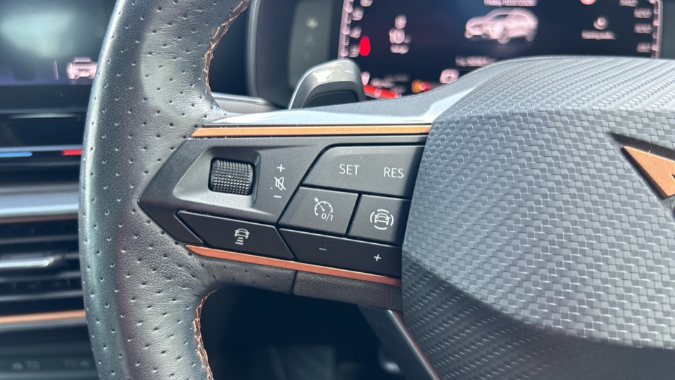 CUPRA Formentor 2.0 TSI 190 V2 5dr DSG 4Drive Petrol Estate - Image 17