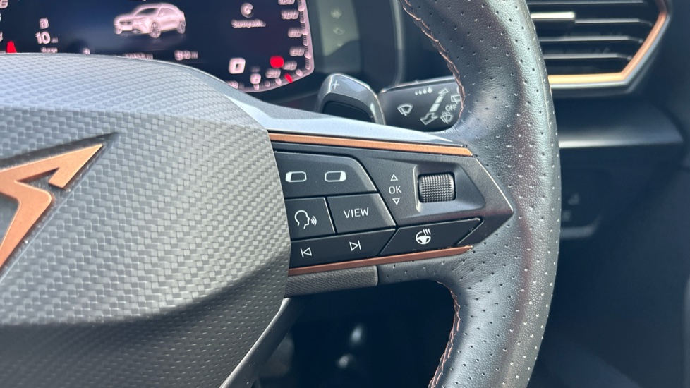 CUPRA Formentor 2.0 TSI 190 V2 5dr DSG 4Drive Petrol Estate - Image 18