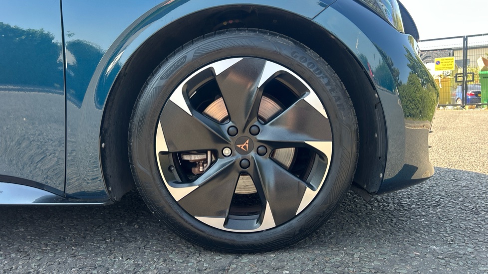 CUPRA Born 150kW V2 58kWh 5dr Auto Electric Hatchback - Image 5