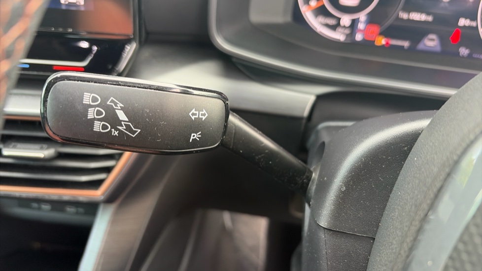 CUPRA Formentor 1.5 TSI 150 V1 5dr DSG Petrol Estate - Image 31