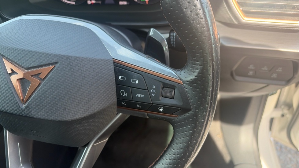 CUPRA Leon 2.0 TSI VZ1 5dr DSG Petrol Hatchback - Image 18