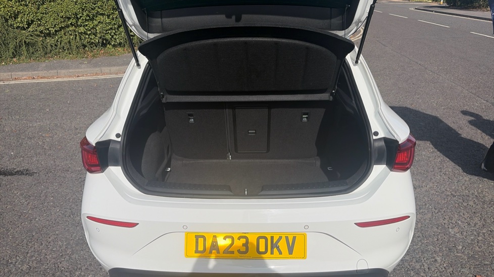CUPRA Leon 2.0 TSI VZ1 5dr DSG Petrol Hatchback - Image 20