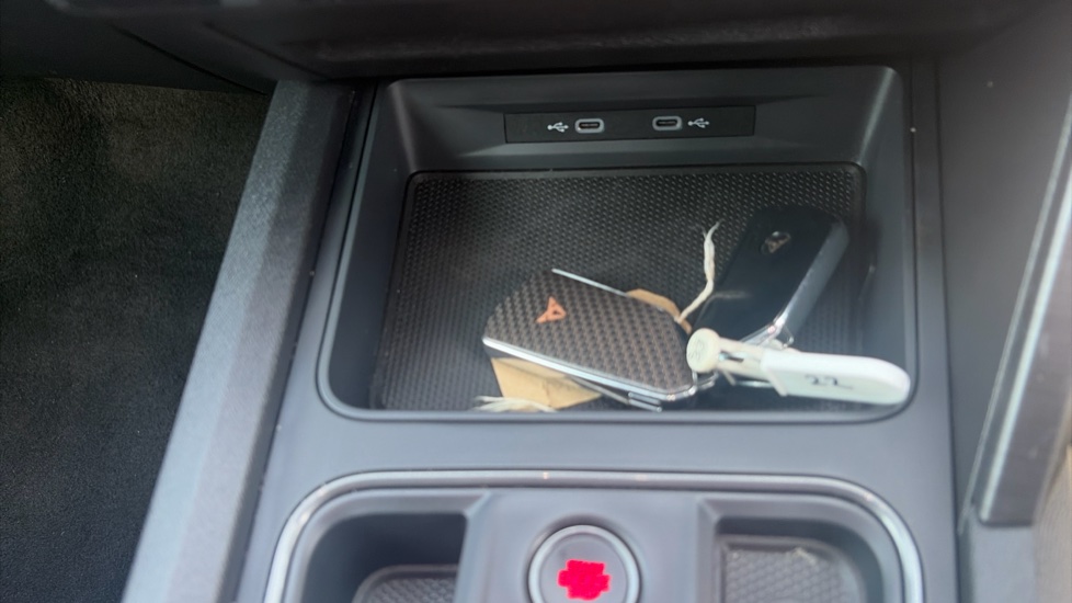 CUPRA Leon 2.0 TSI VZ1 5dr DSG Petrol Hatchback - Image 28