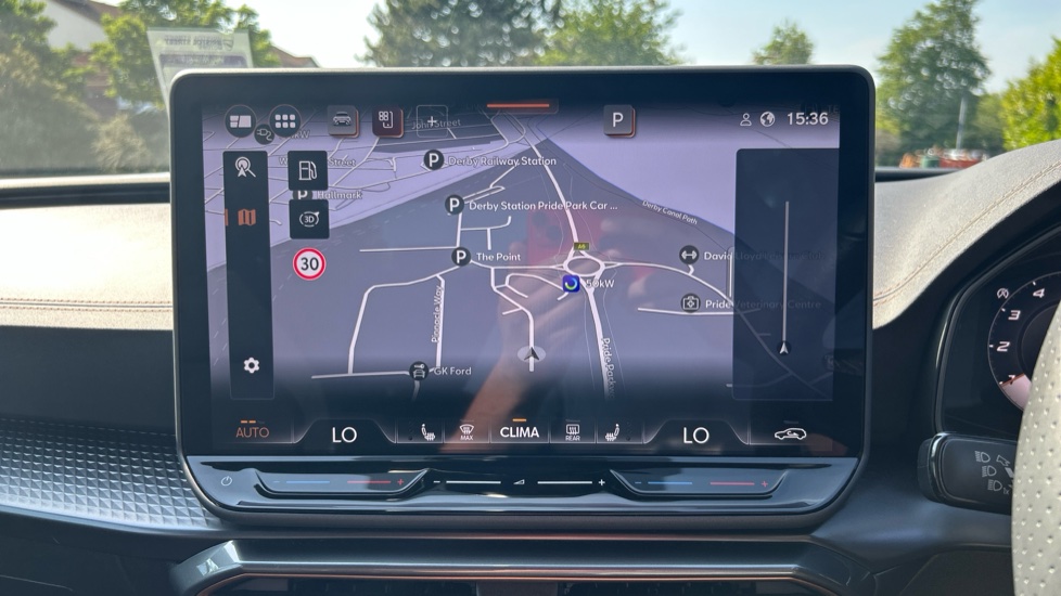 CUPRA Leon 1.5 eTSI 150 V2 5dr DSG Petrol Hatchback - Image 30