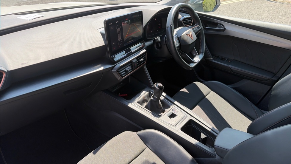 CUPRA Leon 1.5 TSI V1 5dr Petrol Hatchback - Image 2