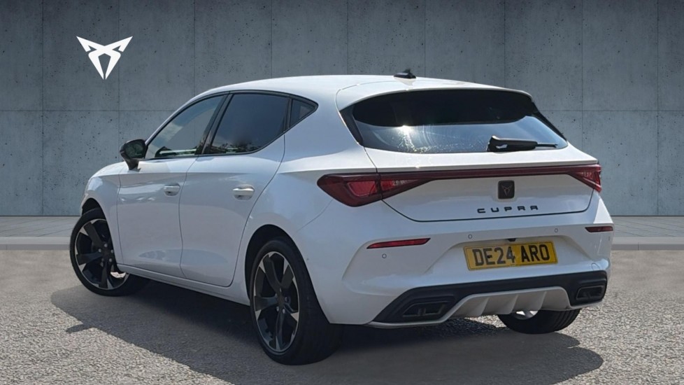 CUPRA Leon 1.5 TSI V1 5dr Petrol Hatchback - Image 3