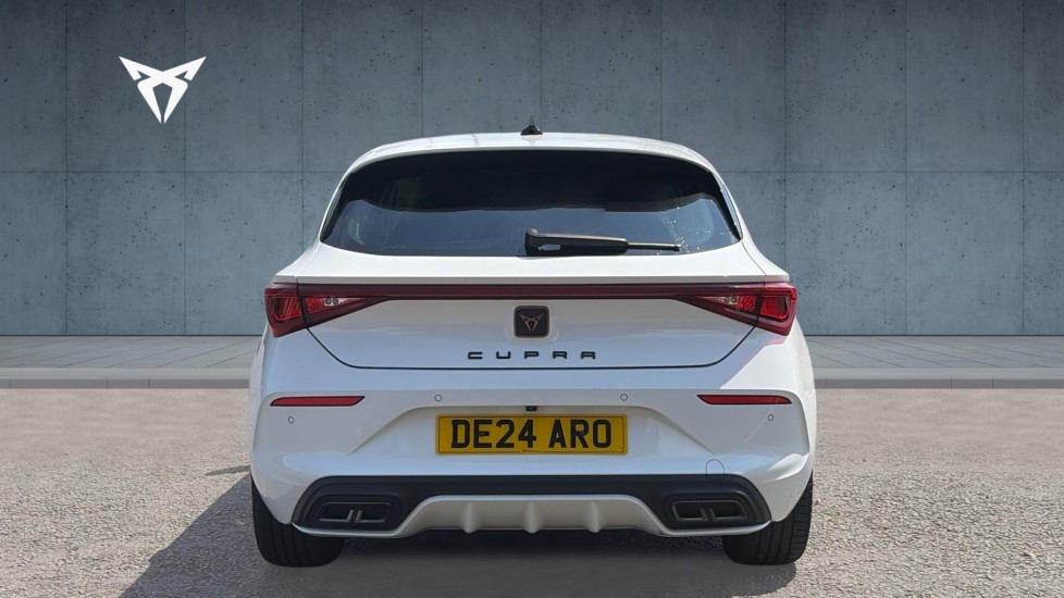 CUPRA Leon 1.5 TSI V1 5dr Petrol Hatchback - Image 8