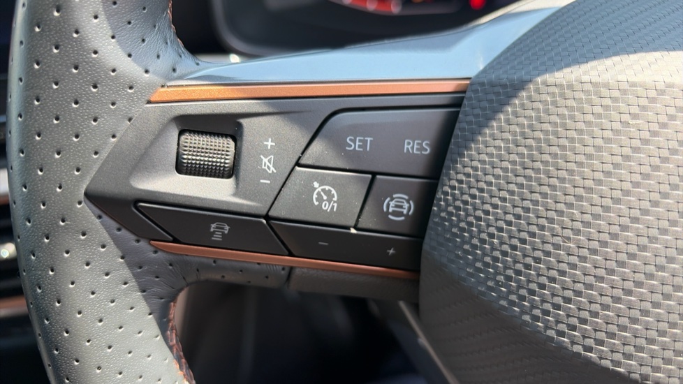 CUPRA Leon 1.5 TSI V1 5dr Petrol Hatchback - Image 30
