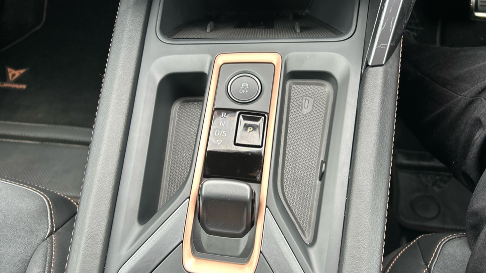 CUPRA Leon 1.5 eTSI 150 V2 5dr DSG Petrol Estate - Image 34